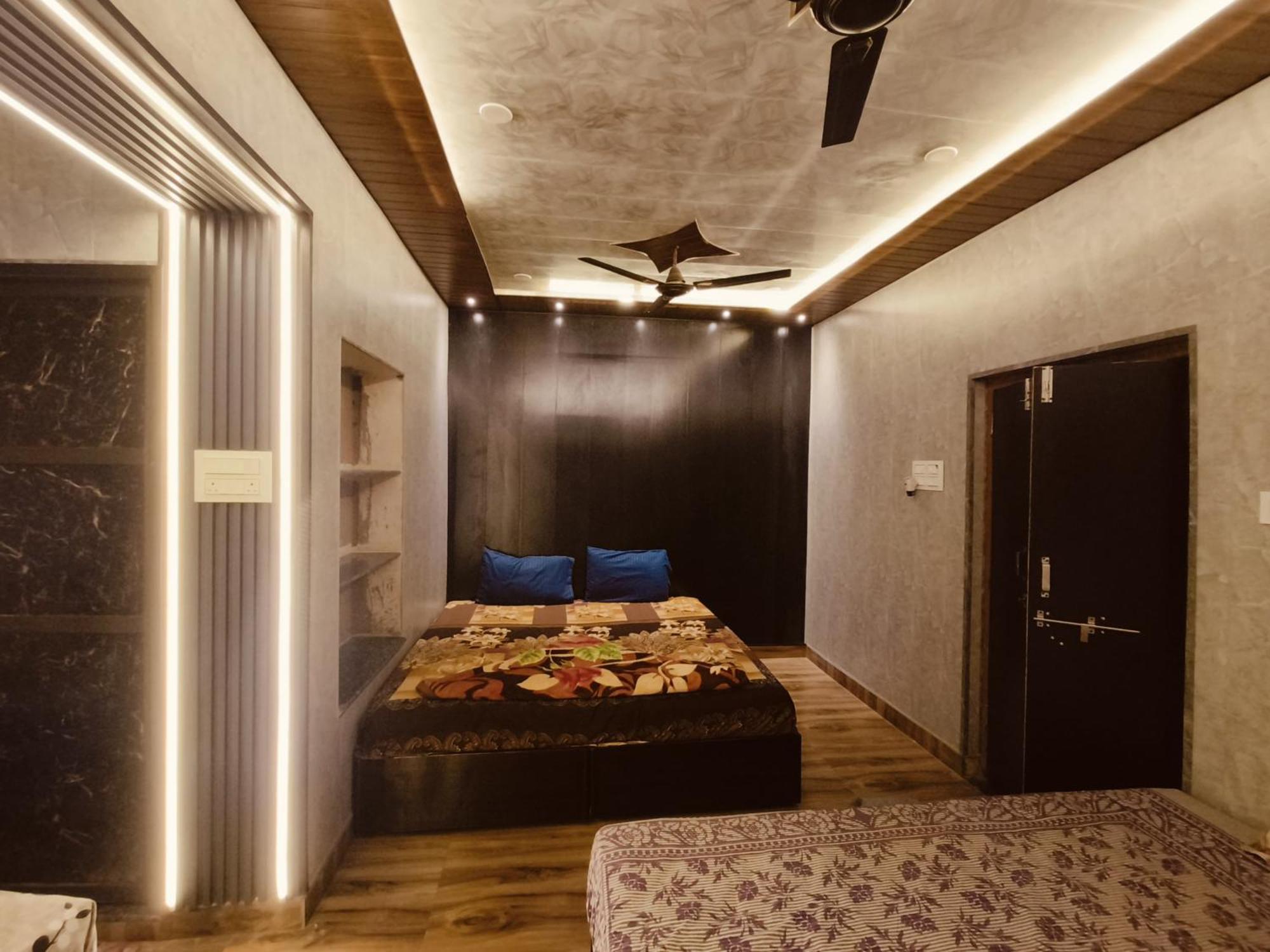 Namo Guest House Only For Indians Váránasí Exteriér fotografie